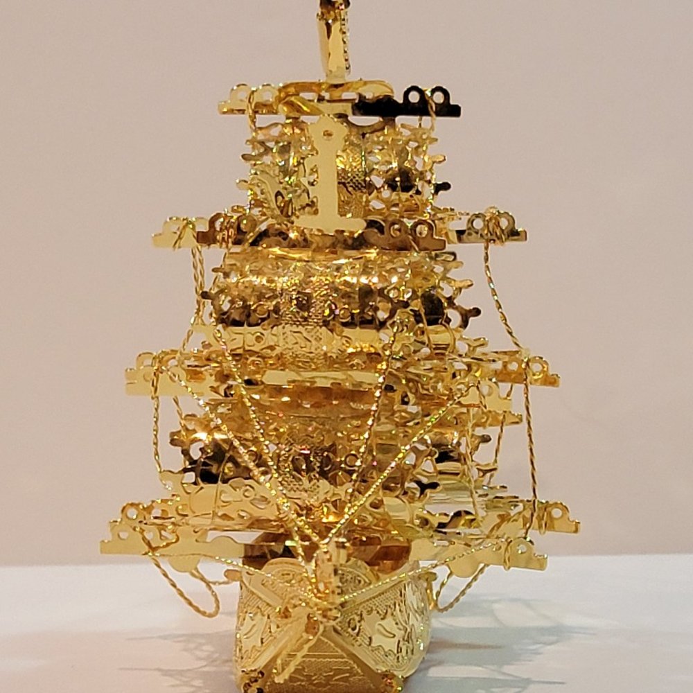 DANBURY MINT GOLD ORNAMENTS  23kt Gold-plated